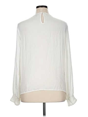 White House Black Market Long Sleeve T-Shirt (view 2)