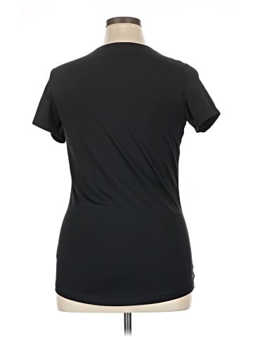 Nike Active T-Shirt (view 2)