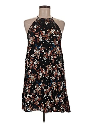 Kendall & Kylie Casual Dress (view 1)