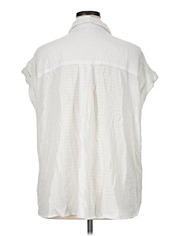 Jane and Delancey Sleeveless Button-Down Shirt (view 2)