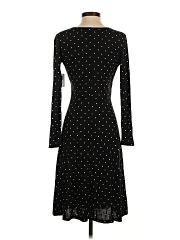 Old Navy Casual Dress (view 2)