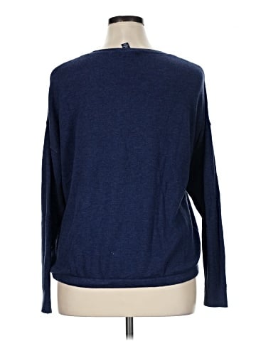 Gap Outlet Pullover Sweater (view 2)