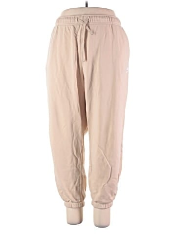 Nike Casual Pants (view 1)