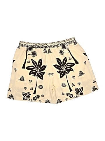 CAbi Shorts (view 2)