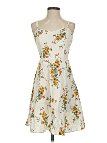 Old Navy Casual Dress (view 1)