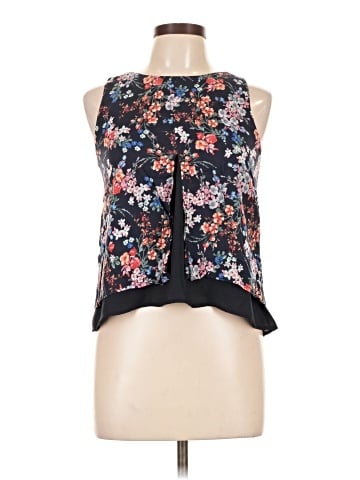 Stradivarius Sleeveless Blouse (view 1)