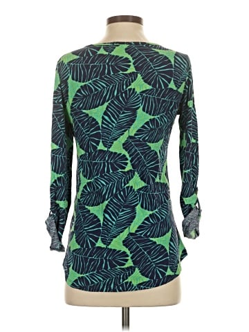 Lilly Pulitzer 3/4 Sleeve T-Shirt (view 2)