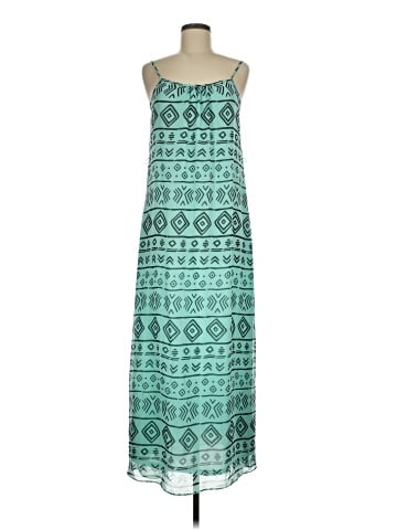Forever 21 Casual Dress (view 1)
