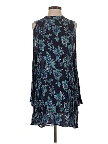 Angie Sleeveless Blouse (view 1)