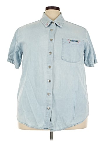 Cherokee Short Sleeve Button-Down Shirt (view 1)