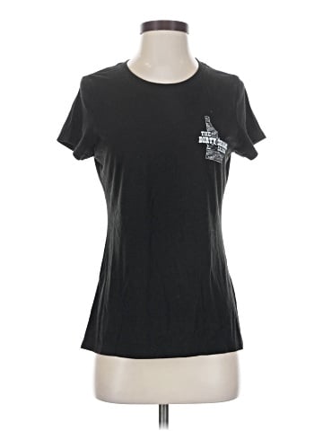 District. Active T-Shirt (view 1)