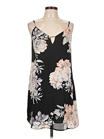 Socialite Sleeveless Top (view 1)