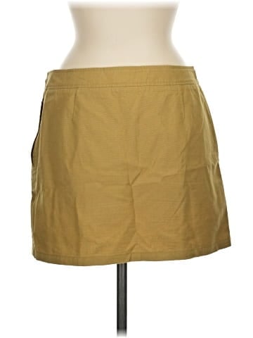 APC Casual Skirt (view 2)
