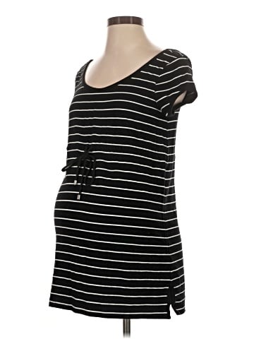 A Pea in the Pod Sleeveless Top (view 1)