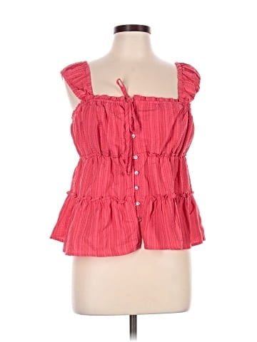 Rewind Sleeveless Blouse (view 1)