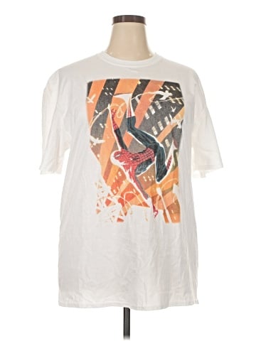 Marvel Short Sleeve T-Shirt (view 1)