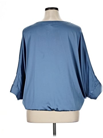 White House Black Market 3/4 Sleeve Blouse (view 2)