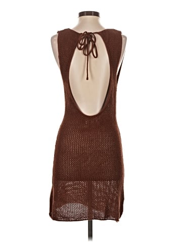 Urban Outfitters Casual Dress (view 2)