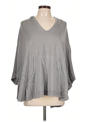 XCVI Poncho (view 1)