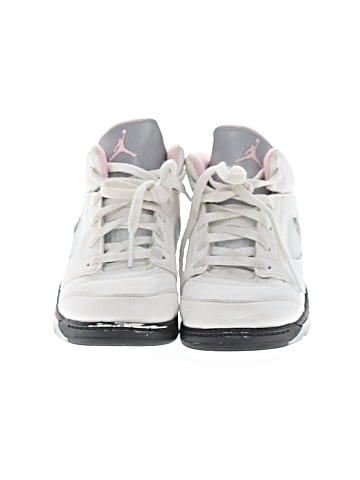 Air Jordan Sneakers (view 2)