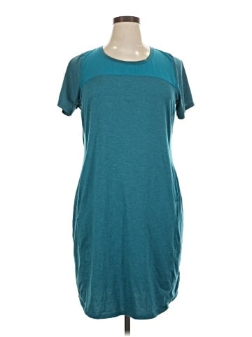Columbia Casual Dress (view 1)