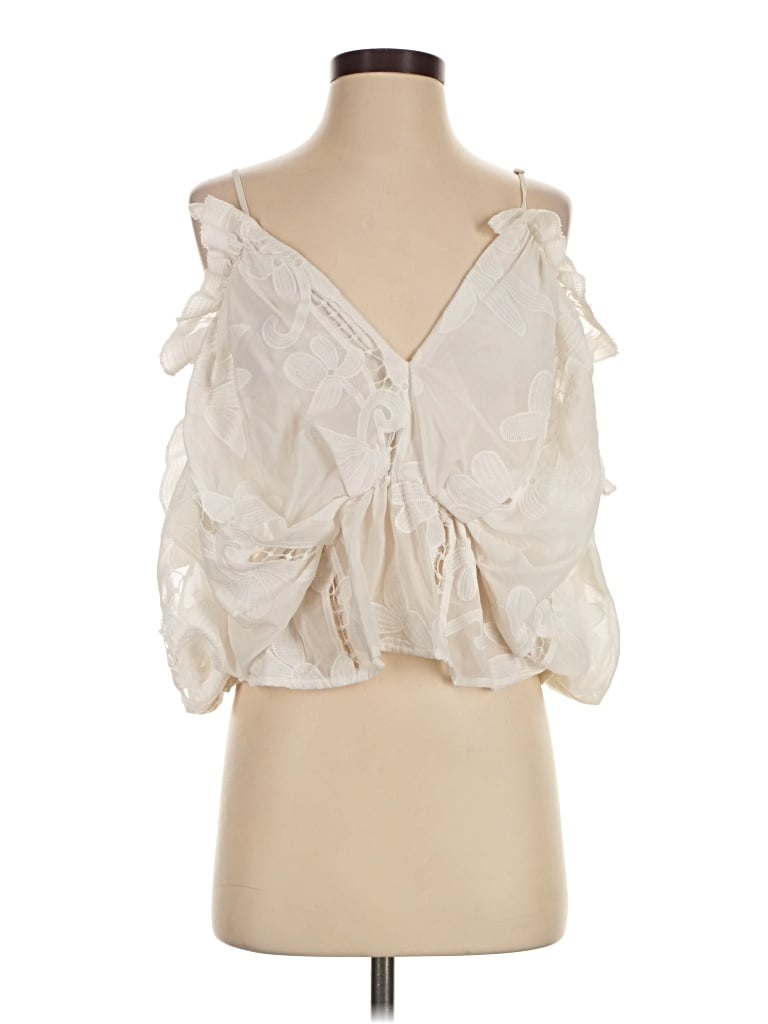 Pre-owned Luxxel Sleeveless Blouse In Ivory