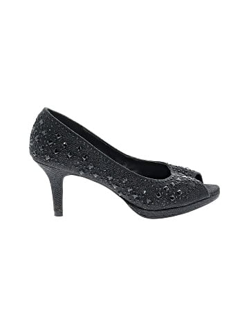 Kelly & Katie Heels (view 1)