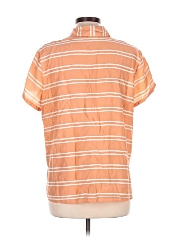 CAbi Short Sleeve Button-Down Shirt (view 2)