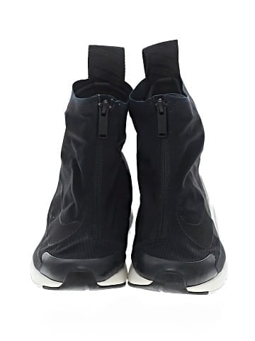 Nike Sneakers (view 2)