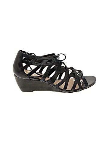 Crown Vintage Wedges (view 1)