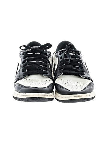 Nike Sneakers (view 2)