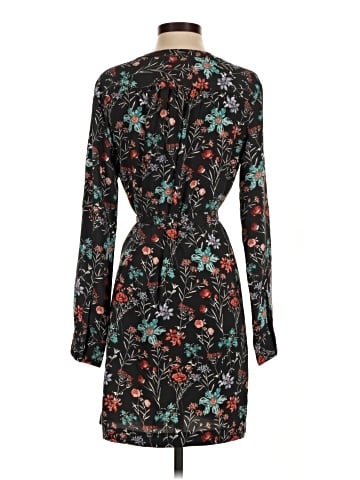 Ann Taylor LOFT Outlet Casual Dress (view 2)