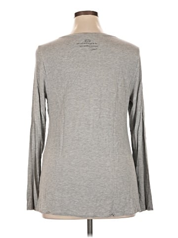 Peace Love World Long Sleeve T-Shirt (view 2)
