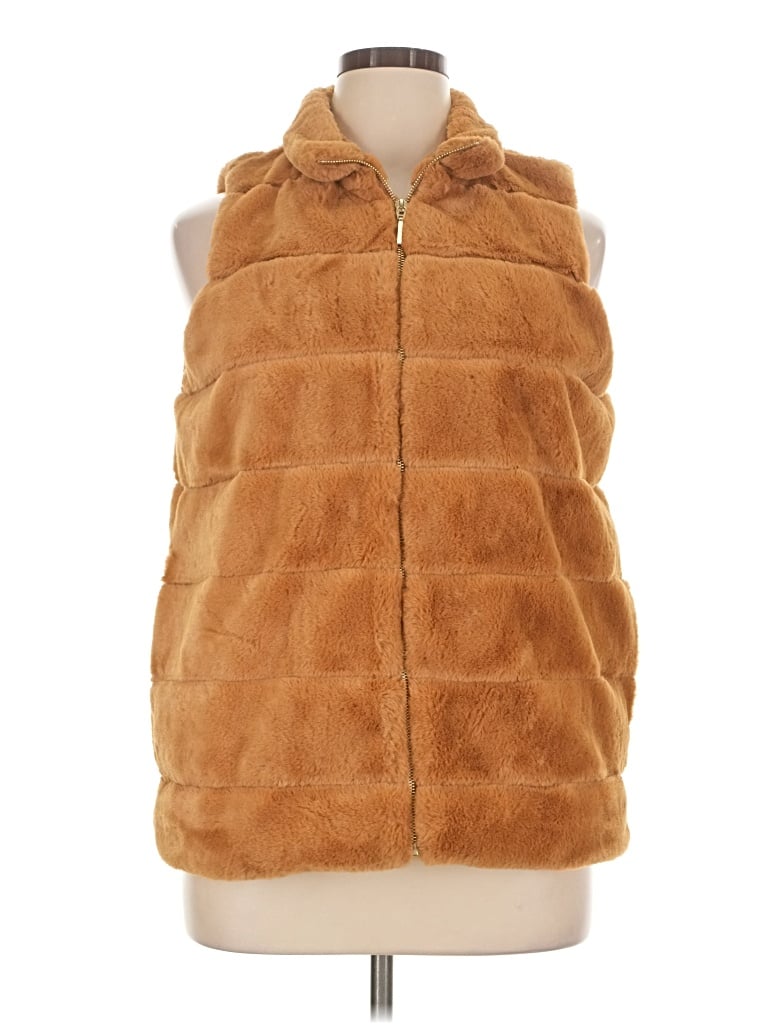 Crown & Ivy Faux Fur Vest In Brown