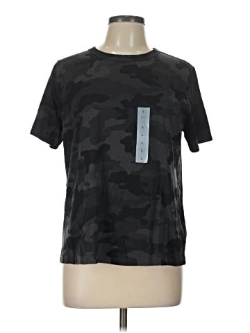 Old Navy Active T-Shirt (view 1)