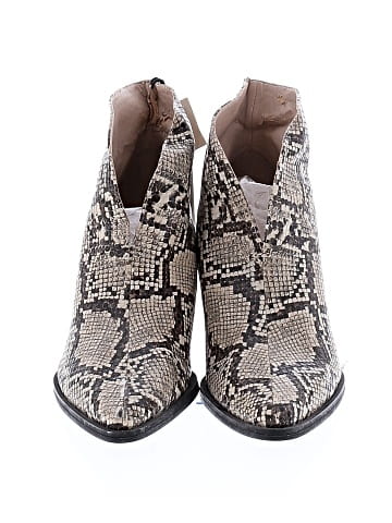 Zara Ankle Boots (view 2)