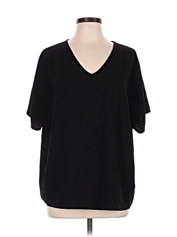 Entro Short Sleeve Top (view 1)