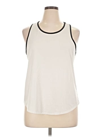 Gap Fit Sleeveless T-Shirt (view 1)