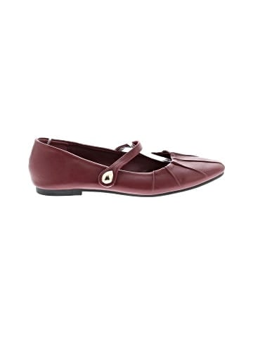 Unbranded Flats (view 1)