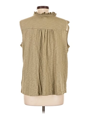 Knox Rose Sleeveless T-Shirt (view 2)