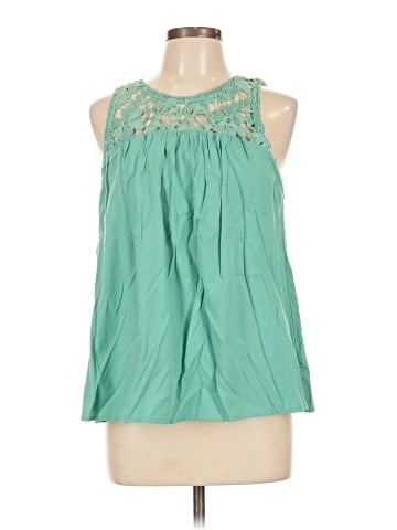 Knox Rose Sleeveless T-Shirt (view 1)