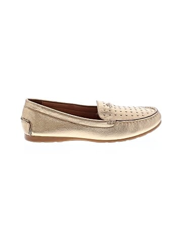 Coach Flats (view 1)