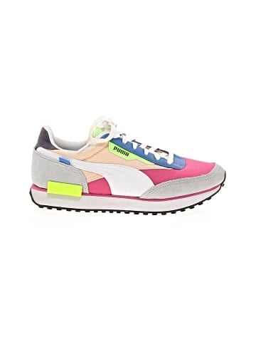 Puma Sneakers (view 1)