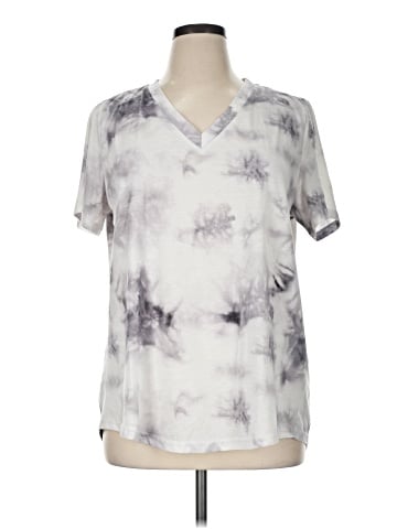 Amaryllis Short Sleeve T-Shirt (view 1)