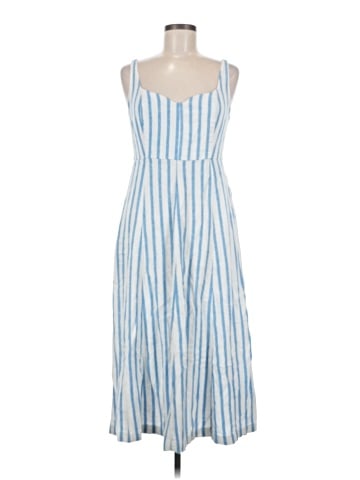 Old Navy Casual Dress (view 1)