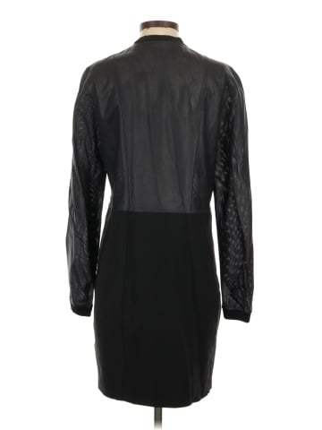Elie Tahari Raincoat (view 2)