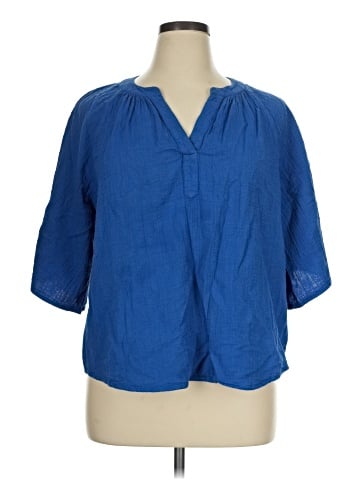 wonderly 3/4 Sleeve Blouse (view 1)