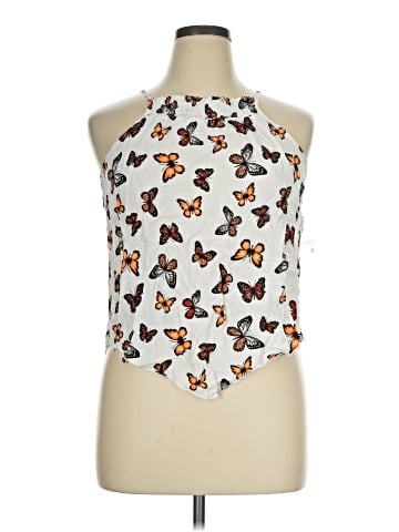No Boundaries Sleeveless Blouse (view 1)