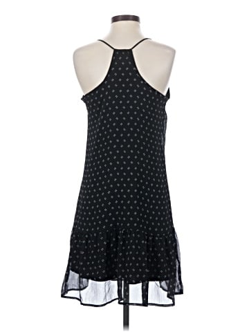 Old Navy Casual Dress (view 2)