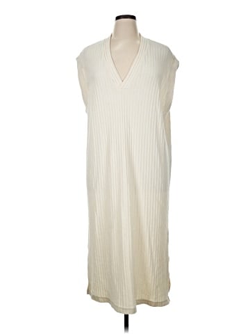 H&M Casual Dress (view 1)